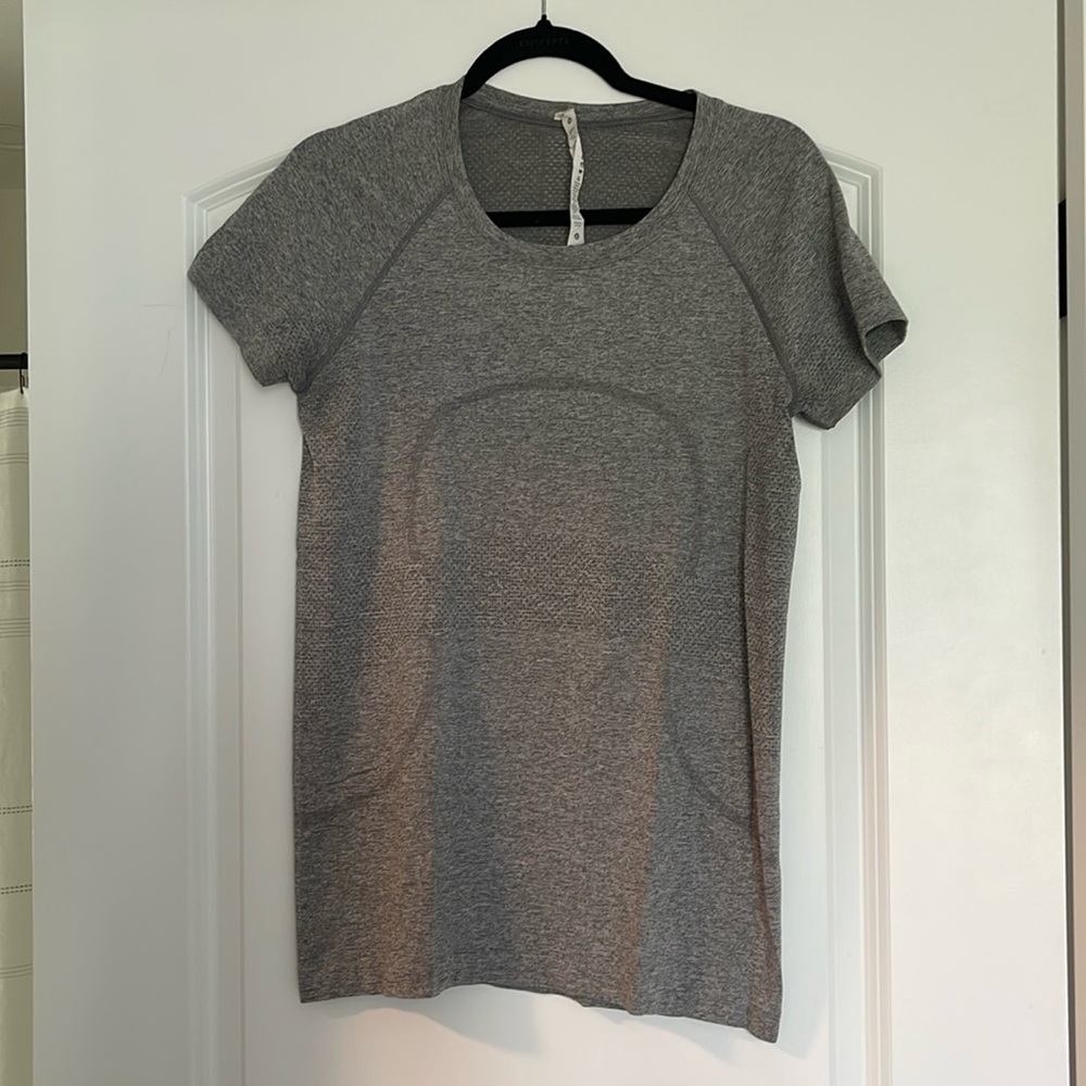 Lululemon Swiftly Tech Short Sleeve Shirt Size 10
